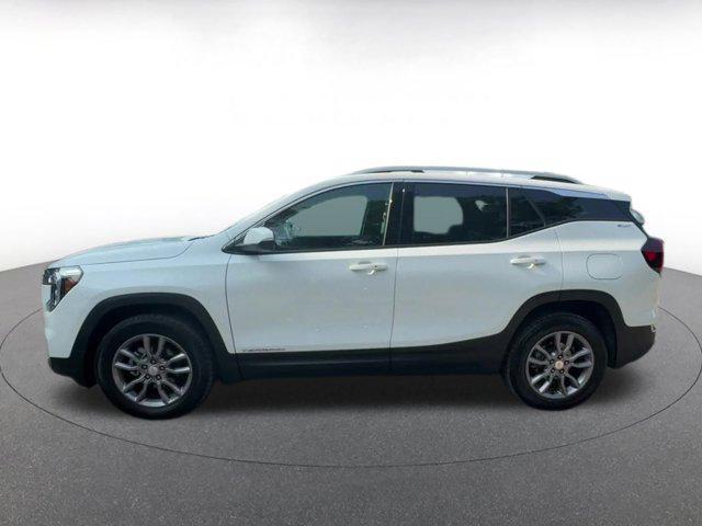 used 2024 GMC Terrain car, priced at $25,169
