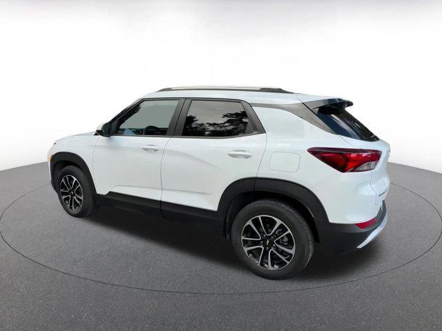 used 2025 Chevrolet TrailBlazer car, priced at $21,321
