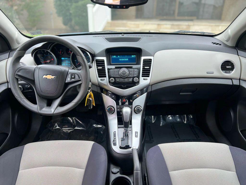 used 2014 Chevrolet Cruze car, priced at $4,999