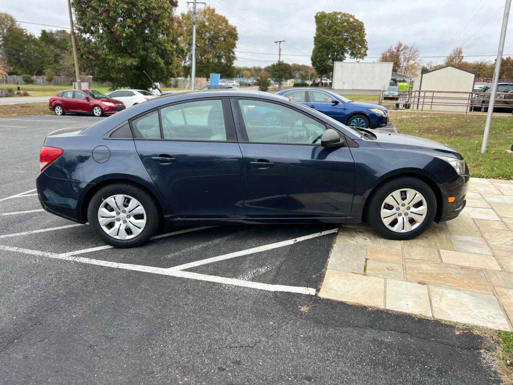 used 2014 Chevrolet Cruze car, priced at $4,999