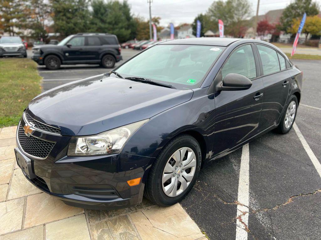 used 2014 Chevrolet Cruze car, priced at $4,999