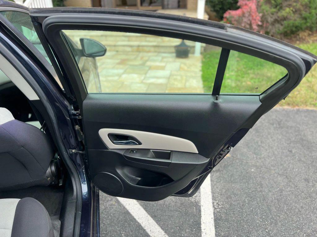 used 2014 Chevrolet Cruze car, priced at $4,999