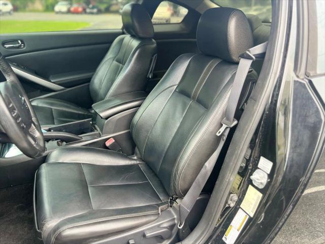 used 2013 Nissan Altima car, priced at $5,999