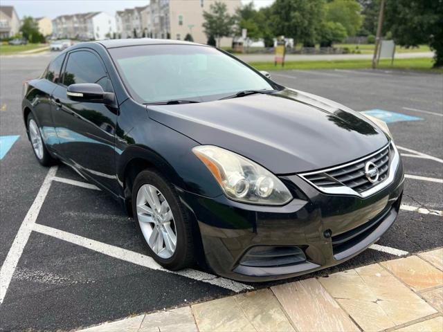 used 2013 Nissan Altima car, priced at $5,999