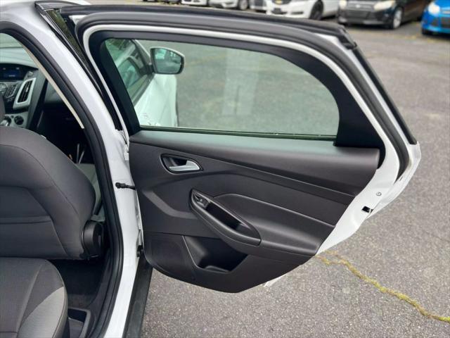 used 2014 Ford Focus car, priced at $6,000