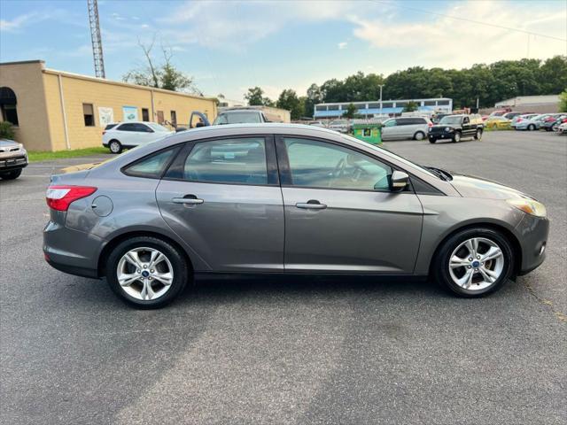used 2014 Ford Focus car, priced at $4,995