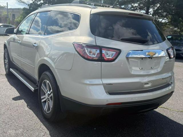 used 2014 Chevrolet Traverse car, priced at $7,500