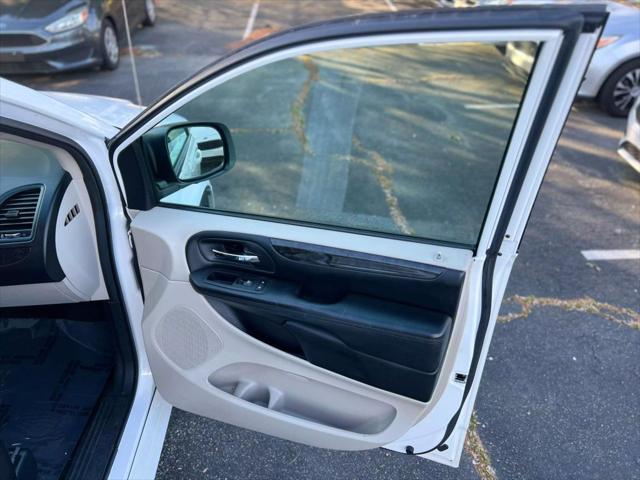 used 2017 Dodge Grand Caravan car, priced at $6,000