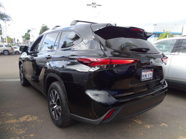 used 2024 Toyota Highlander car, priced at $39,595