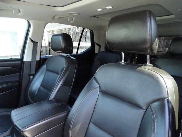 used 2021 Chevrolet Traverse car, priced at $32,995
