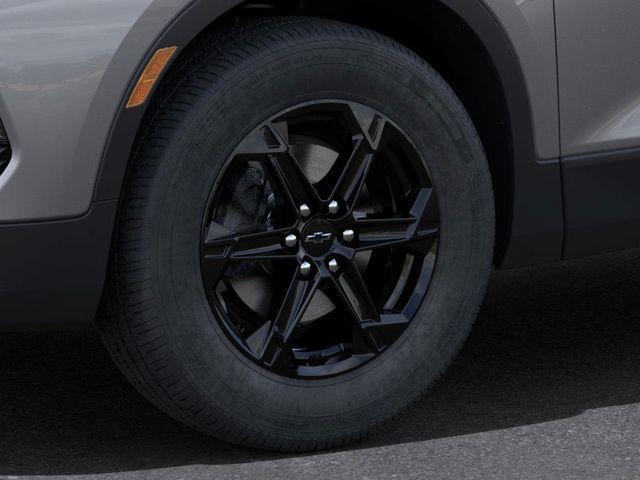 new 2025 Chevrolet Blazer car, priced at $30,279