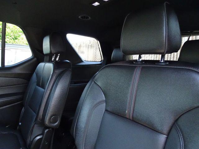 used 2023 Chevrolet Traverse car, priced at $39,985