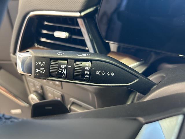 new 2025 Chevrolet Suburban car, priced at $90,920