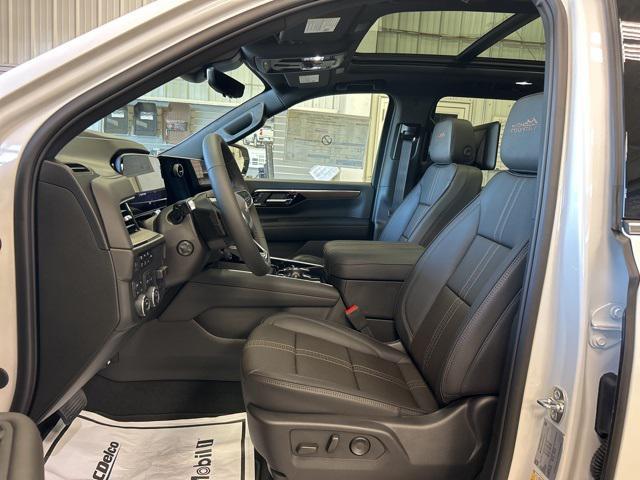 new 2025 Chevrolet Suburban car, priced at $90,920