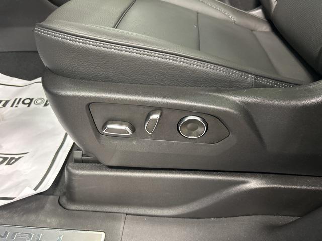 used 2024 GMC Yukon XL car, priced at $84,500