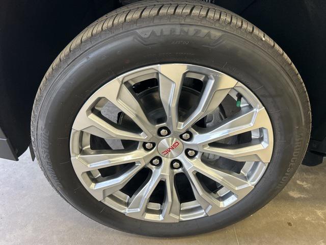 used 2024 GMC Yukon XL car, priced at $84,500