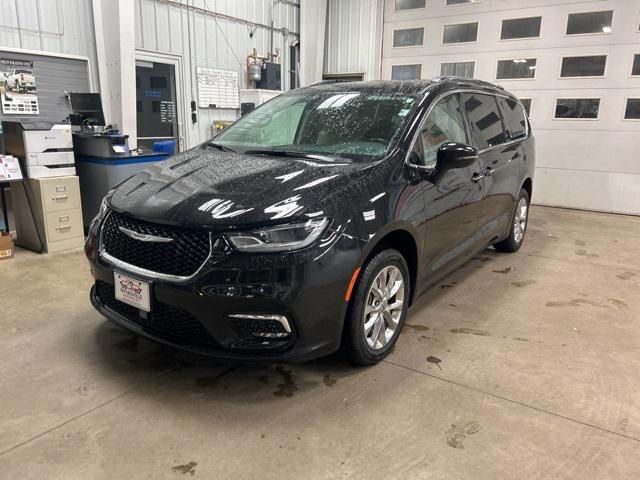 used 2021 Chrysler Pacifica car, priced at $24,000