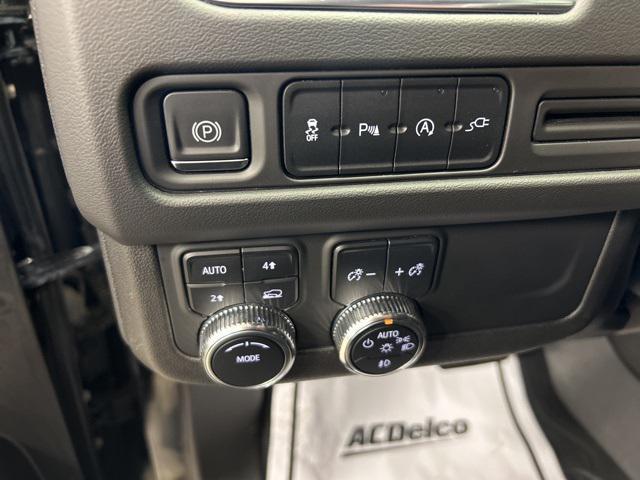 used 2021 GMC Yukon car, priced at $44,250