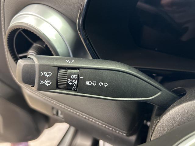 new 2025 Chevrolet Colorado car
