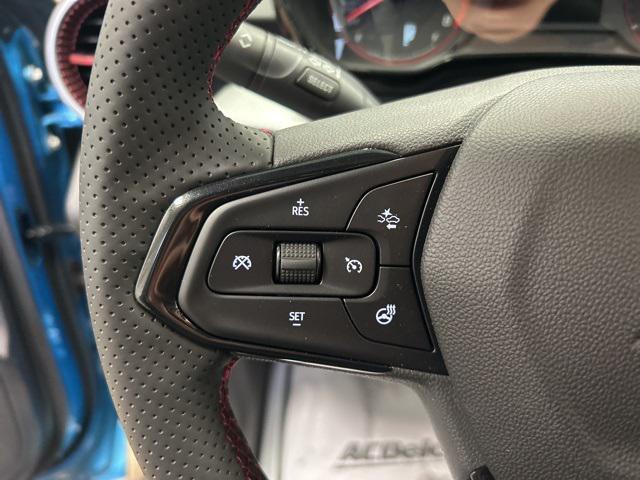 new 2025 Chevrolet Trax car