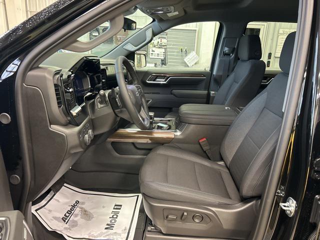 new 2025 Chevrolet Silverado 1500 car