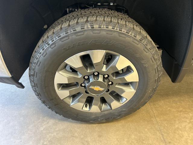 new 2025 Chevrolet Silverado 3500 car