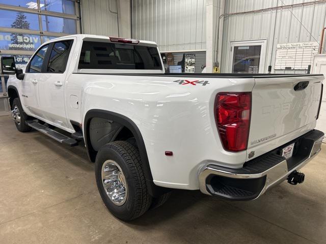 new 2025 Chevrolet Silverado 3500 car