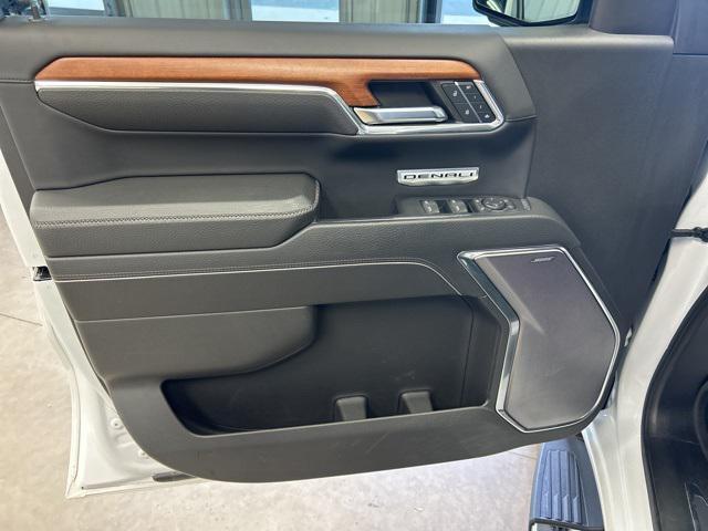 used 2023 GMC Sierra 1500 car, priced at $52,750