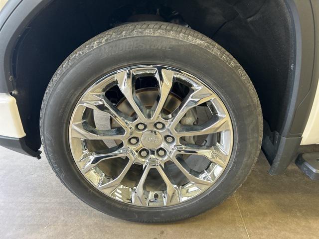 used 2023 GMC Sierra 1500 car, priced at $52,750