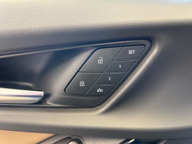 new 2025 Chevrolet Equinox car