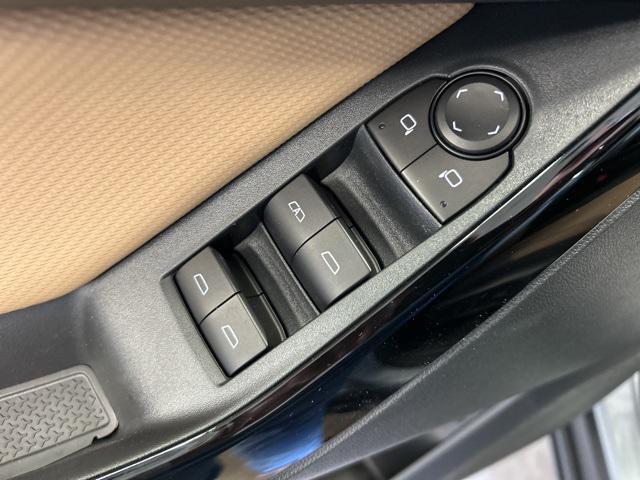 new 2025 Chevrolet Equinox car