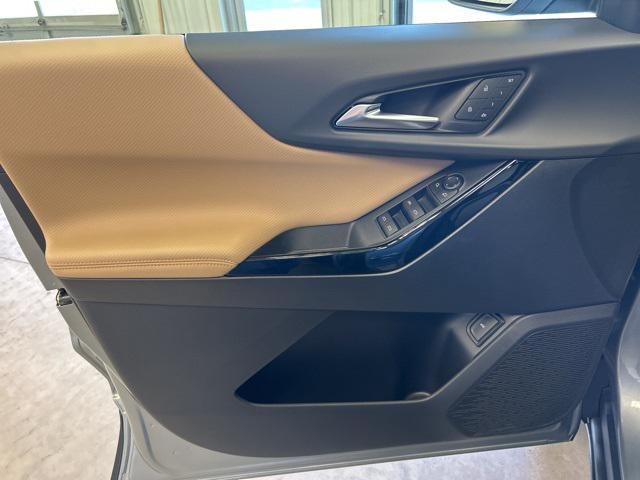 new 2025 Chevrolet Equinox car