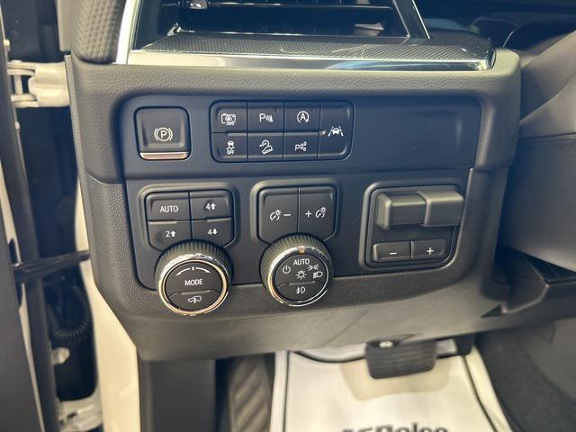 new 2025 Chevrolet Tahoe car, priced at $81,630