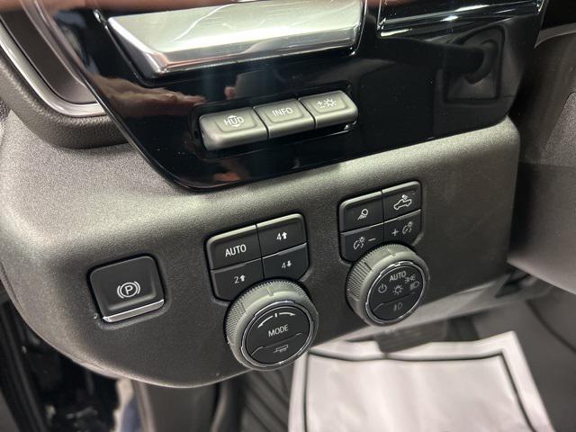 new 2025 Chevrolet Silverado 3500 car, priced at $78,940