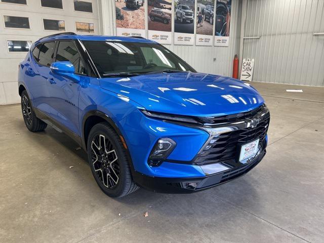 new 2025 Chevrolet Blazer car