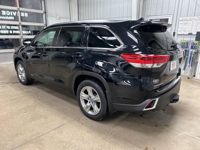 used 2017 Toyota Highlander Hybrid car, priced at $26,500