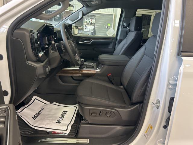new 2025 Chevrolet Silverado 1500 car