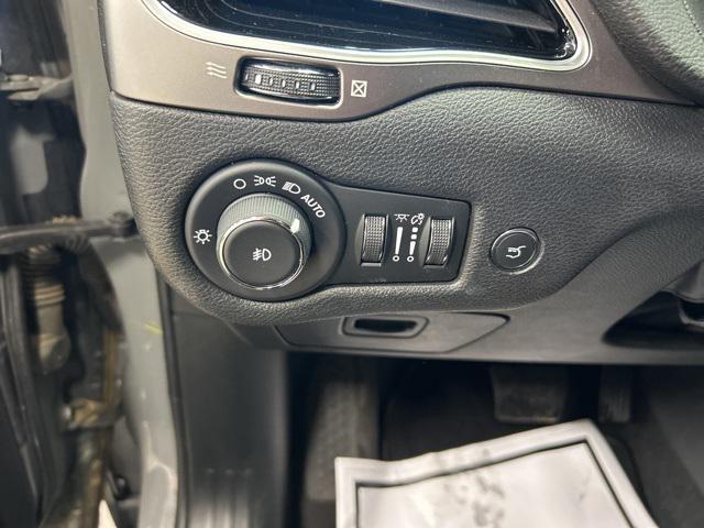 used 2019 Jeep Cherokee car, priced at $19,500