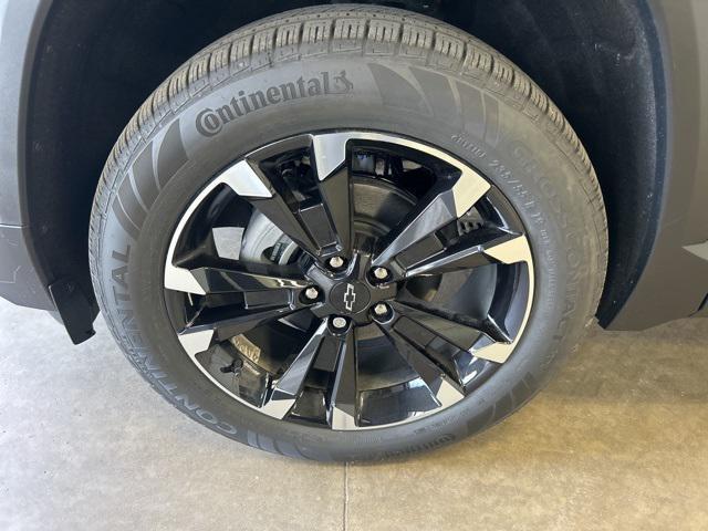 new 2025 Chevrolet Equinox car
