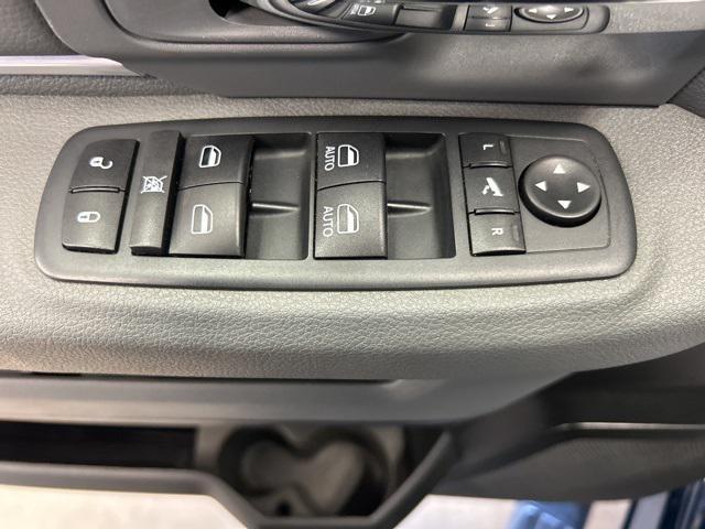 used 2020 Ram 1500 Classic car, priced at $30,000