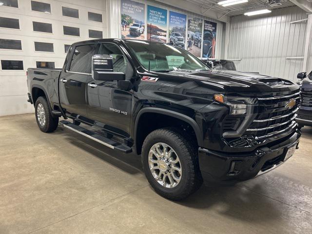 new 2025 Chevrolet Silverado 3500 car