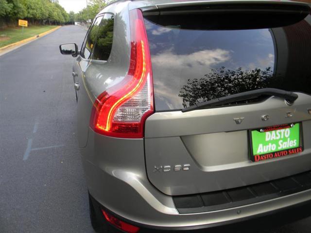 used 2012 Volvo XC60 car, priced at $8,495