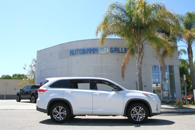 used 2017 Toyota Highlander car, priced at $22,888