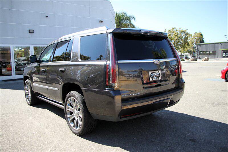 used 2018 Cadillac Escalade car, priced at $34,888