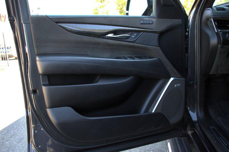 used 2018 Cadillac Escalade car, priced at $34,888