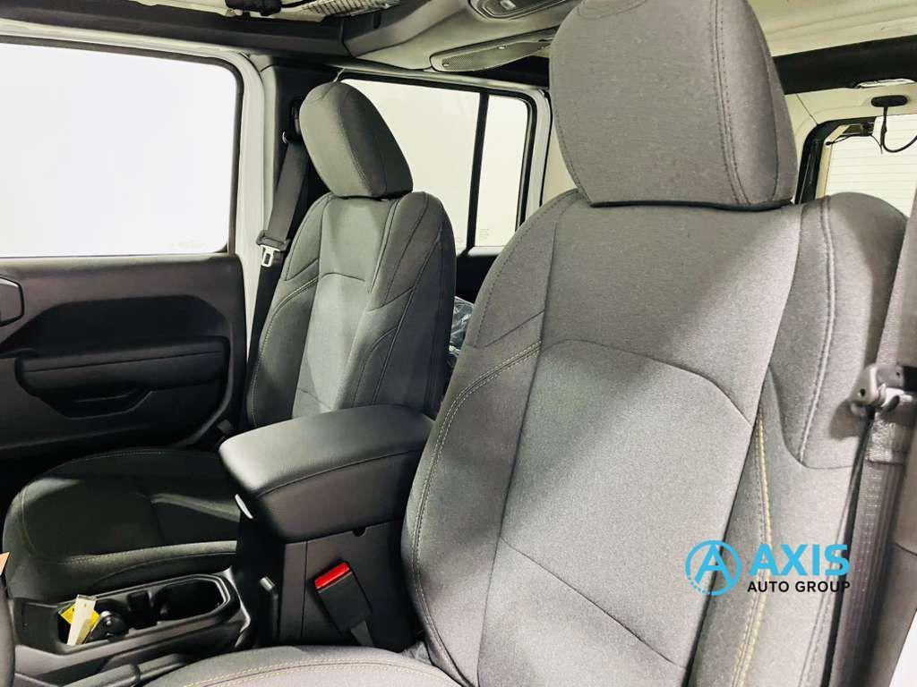 new 2026 Jeep Wrangler car, priced at $51,125