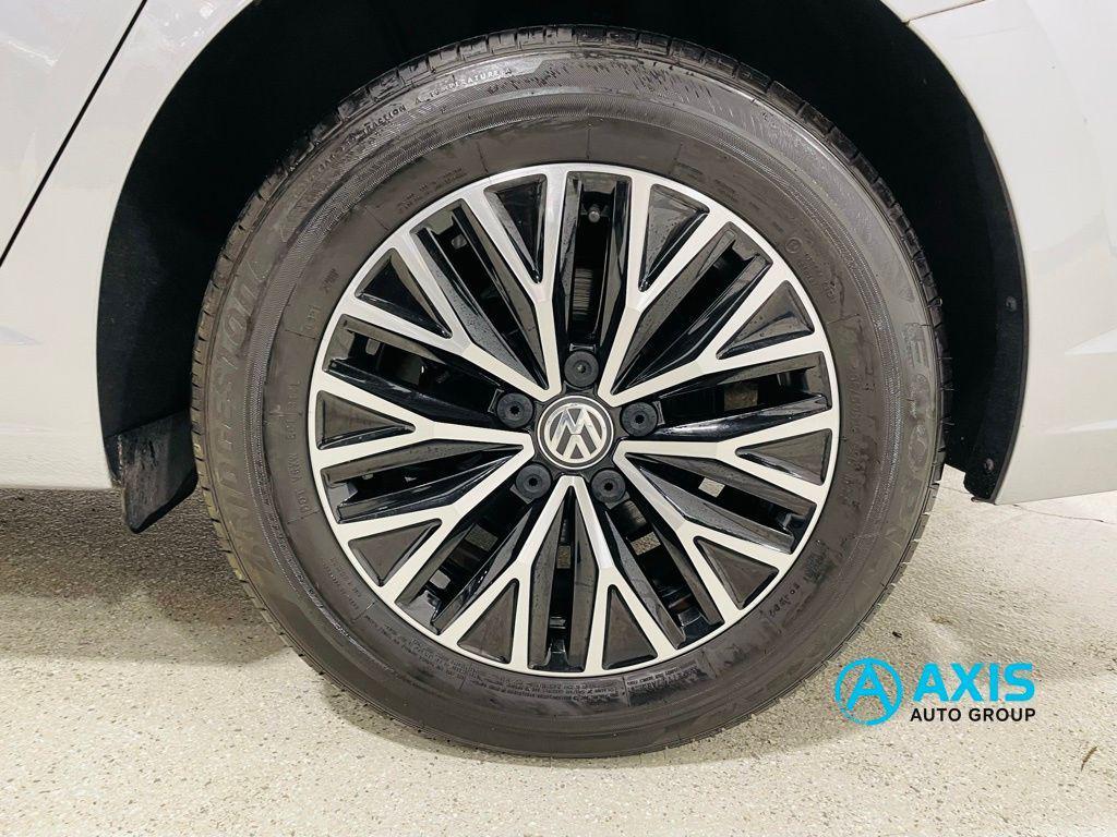 used 2021 Volkswagen Jetta car, priced at $14,998