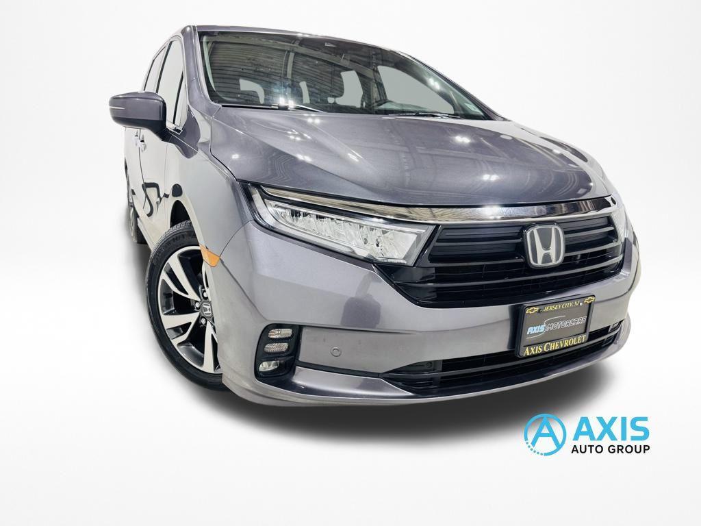 used 2023 Honda Odyssey car, priced at $35,998