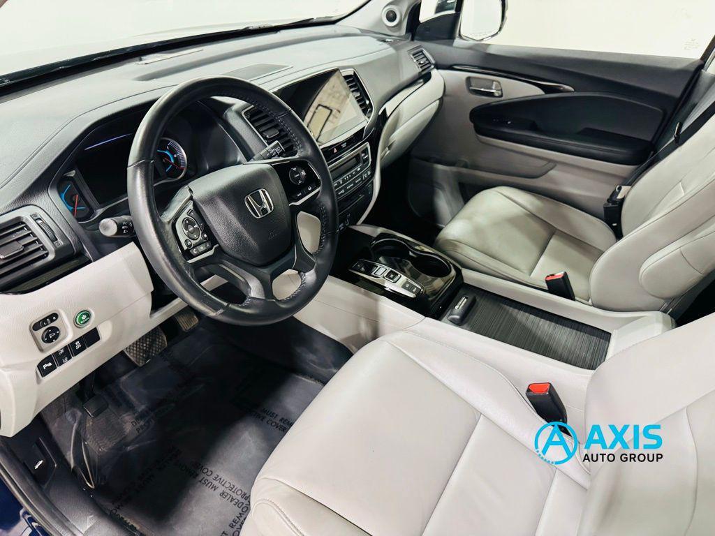 used 2022 Honda Pilot car, priced at $28,998