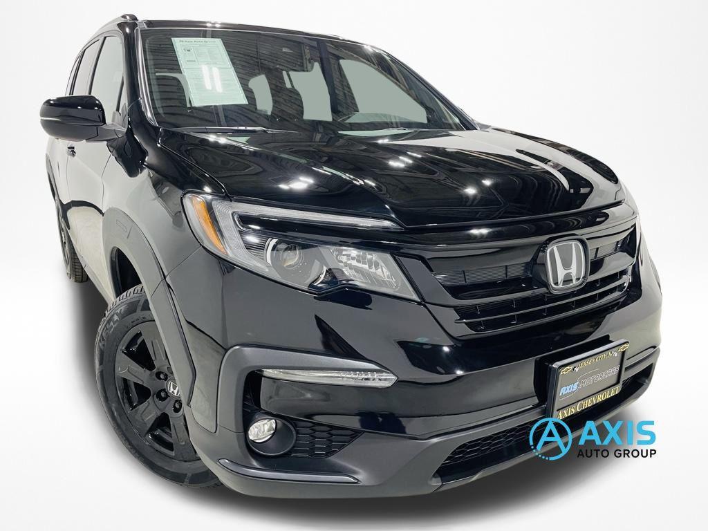 used 2022 Honda Pilot car, priced at $25,998